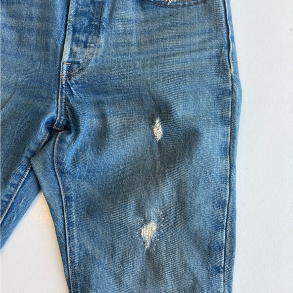 Levi 501 jeans mid wash distressed - Picture 3 of 7